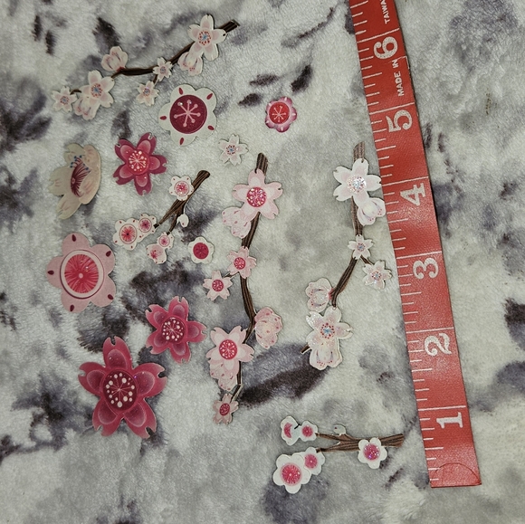 Cherry blossom magnets - Picture 5 of 8